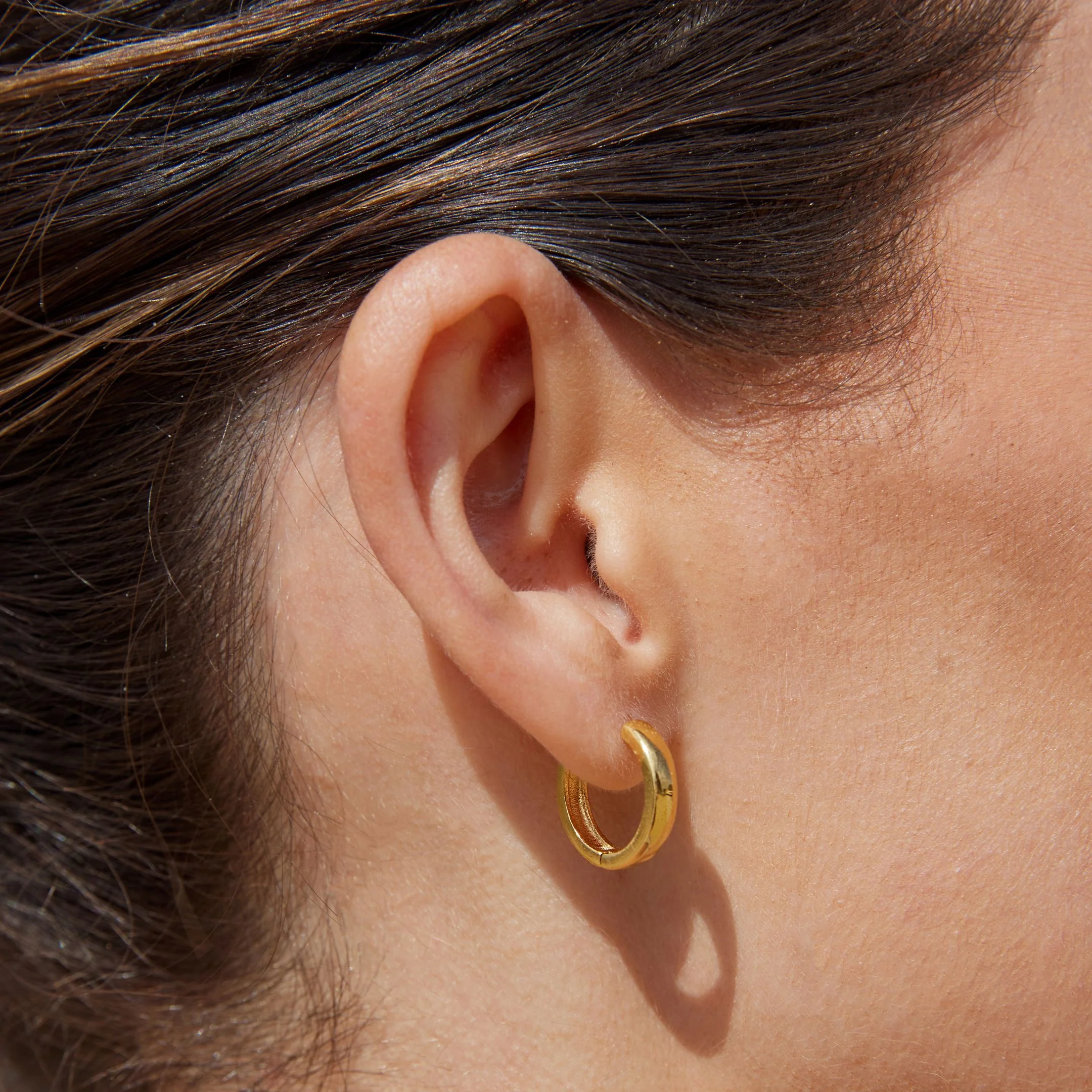 Bold Huggie Hoops - Image 3