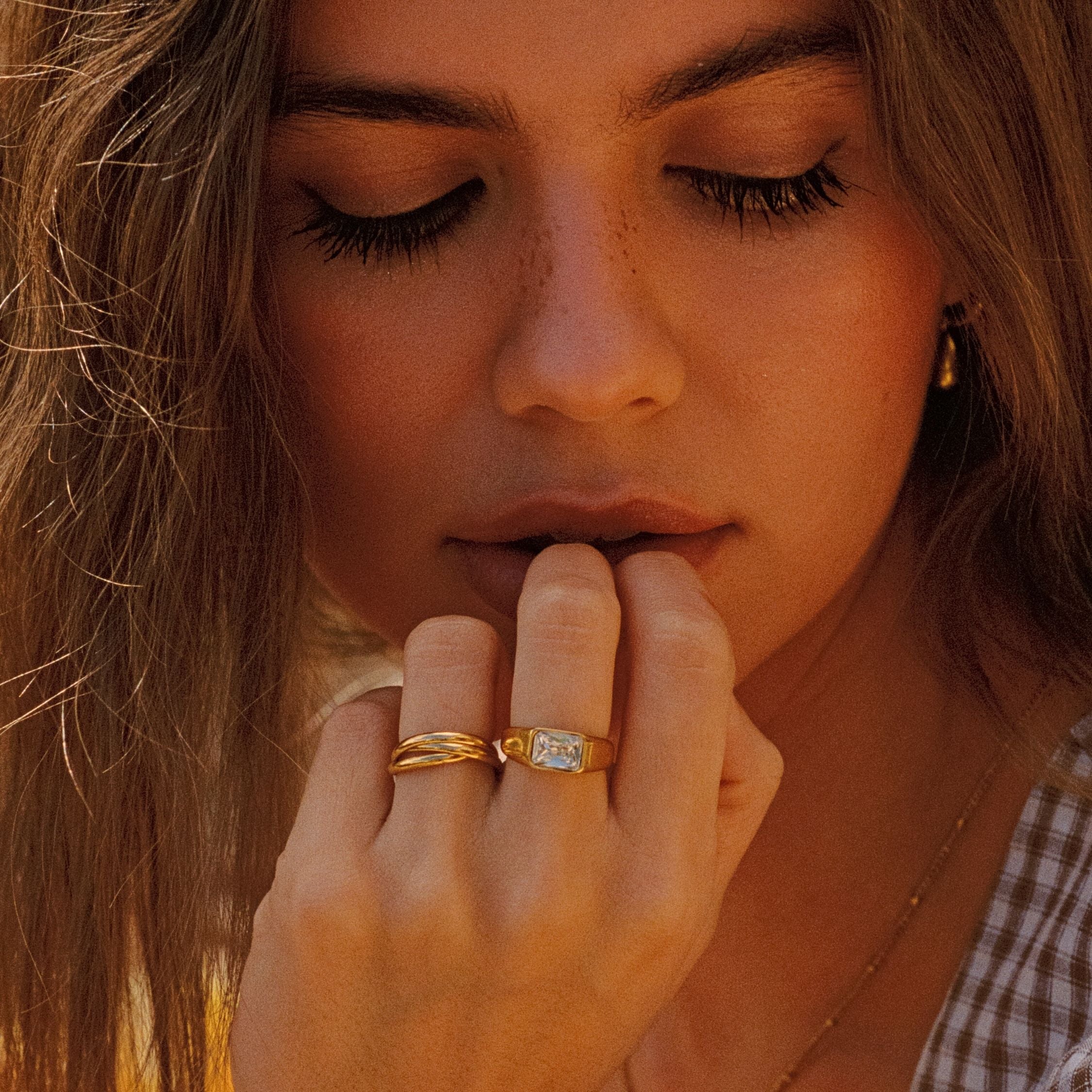Bond Ring - Image 2