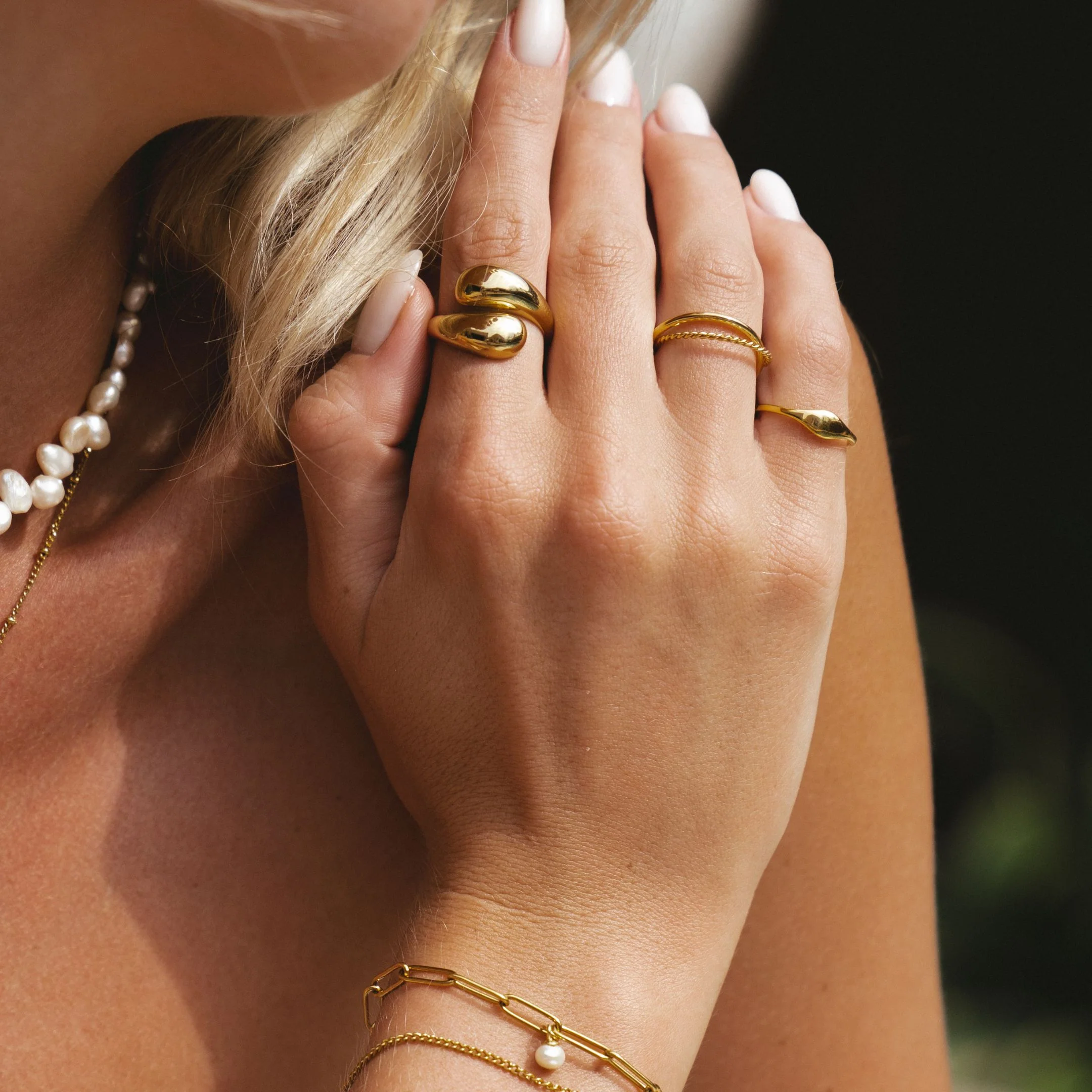 Double Twist Ring - Image 14