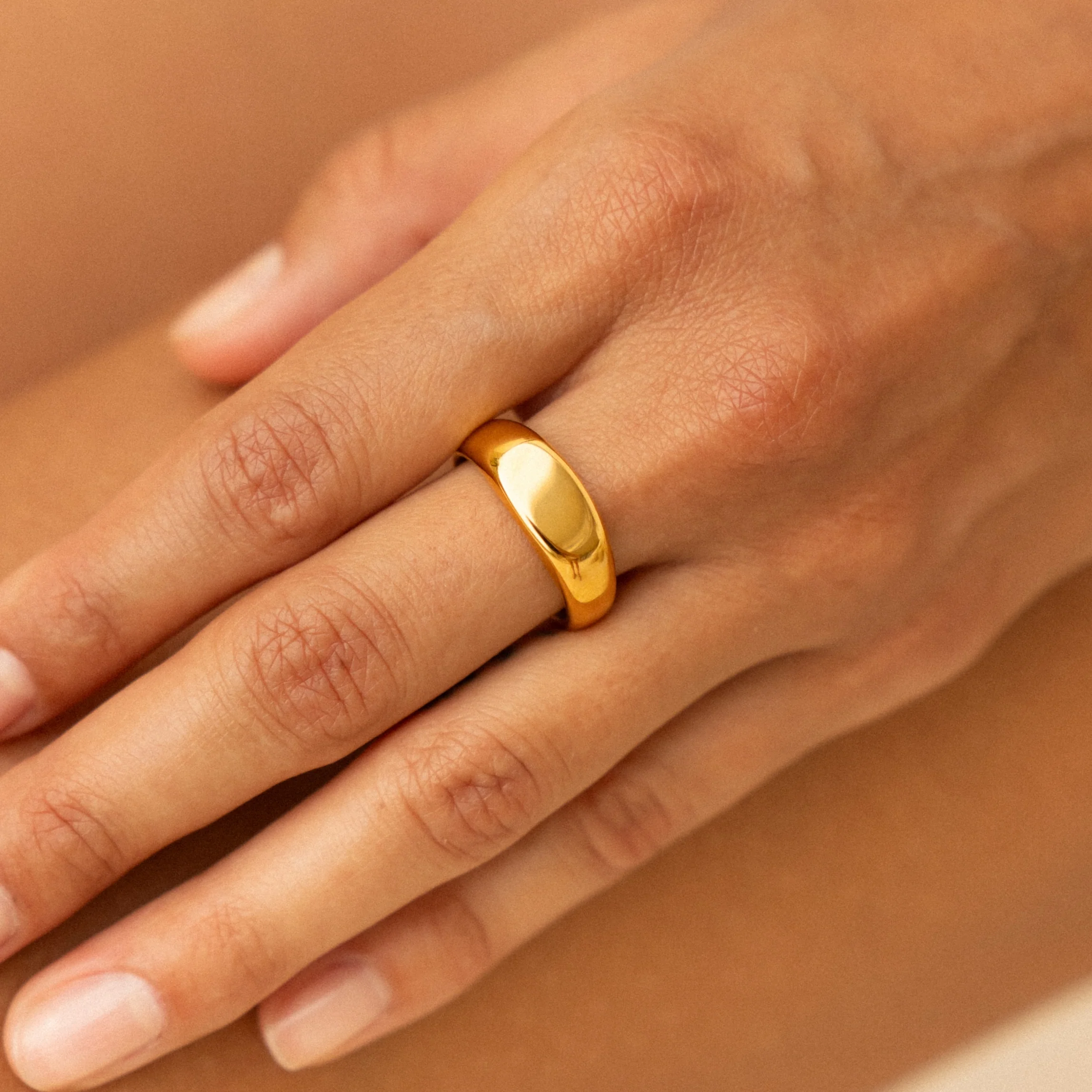 Everyday Signet Ring - Image 4