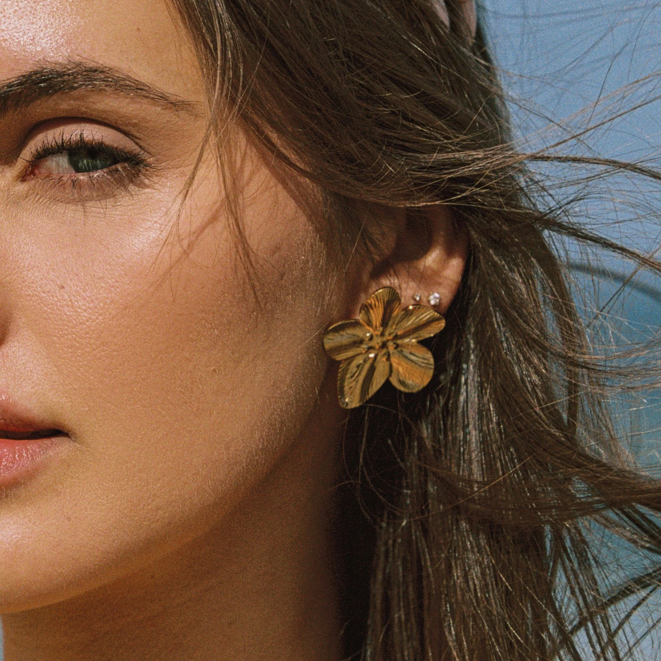 Hibiscus Earrings - Image 5
