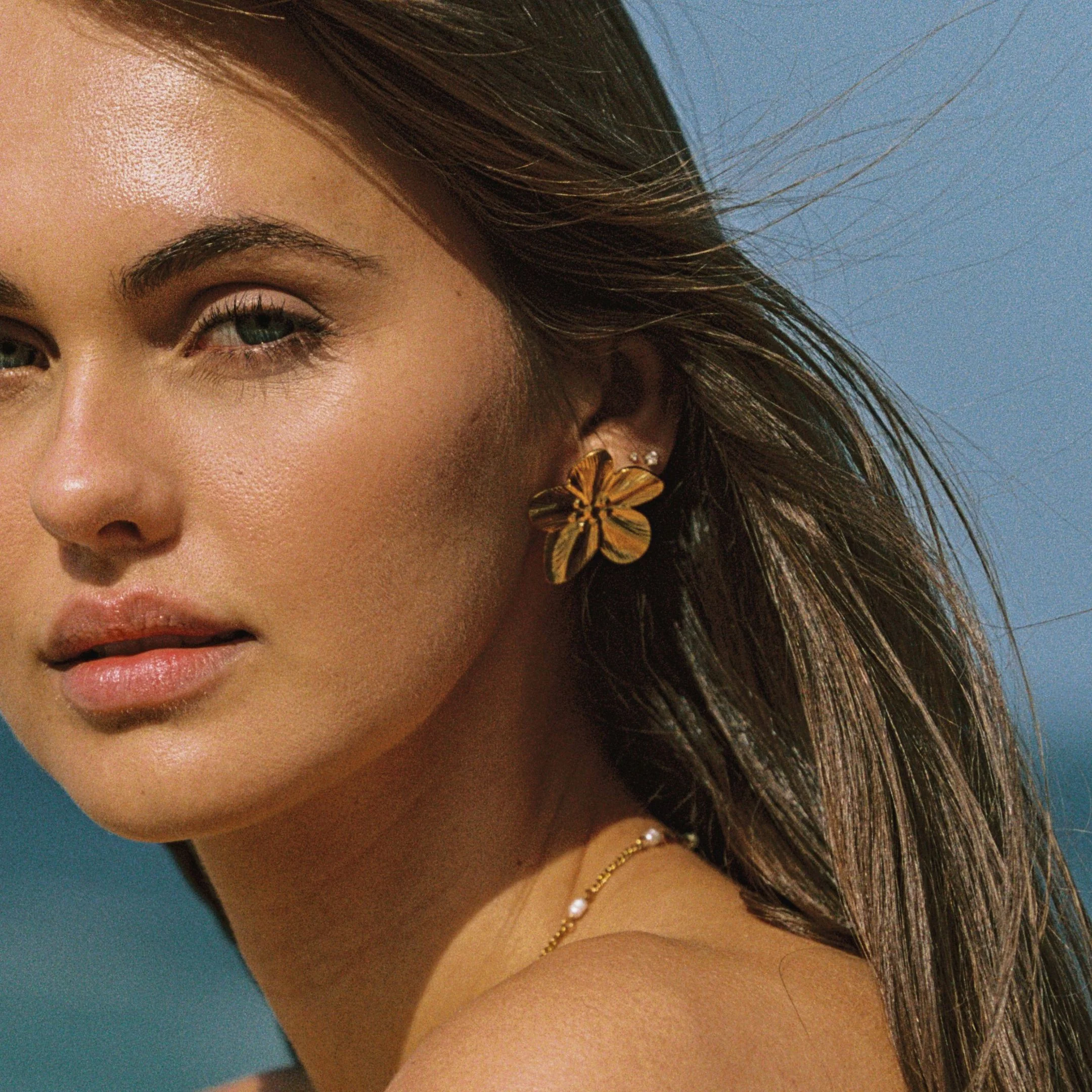 Hibiscus Earrings - Image 7