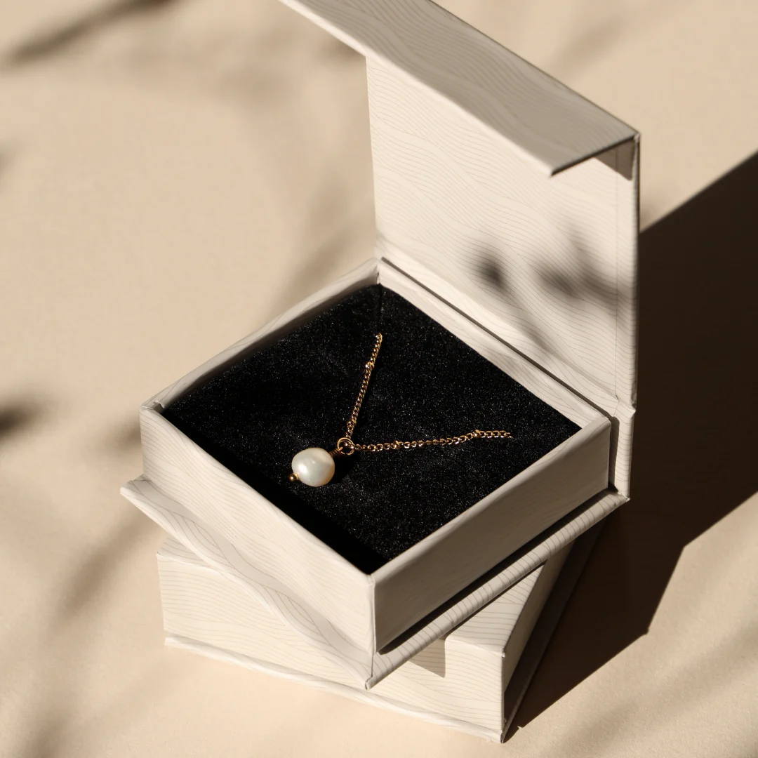 Luxury Gift Box - Image 8