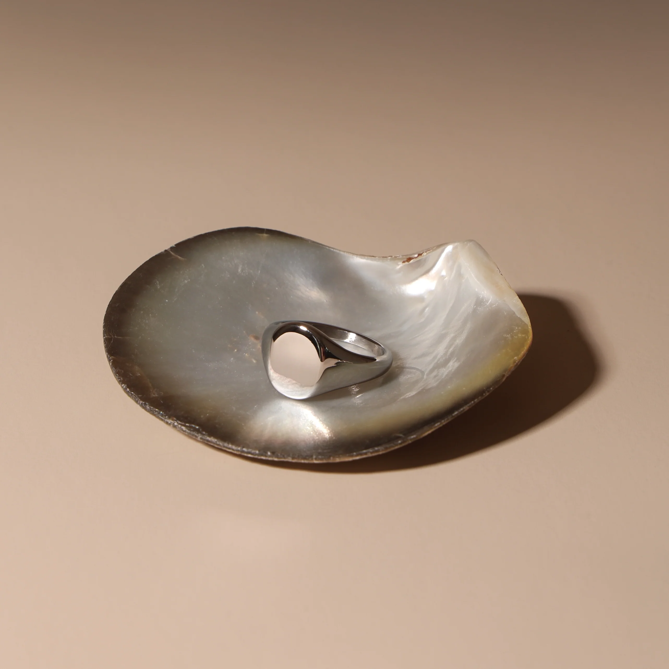 Oval Signet Ring - Image 9