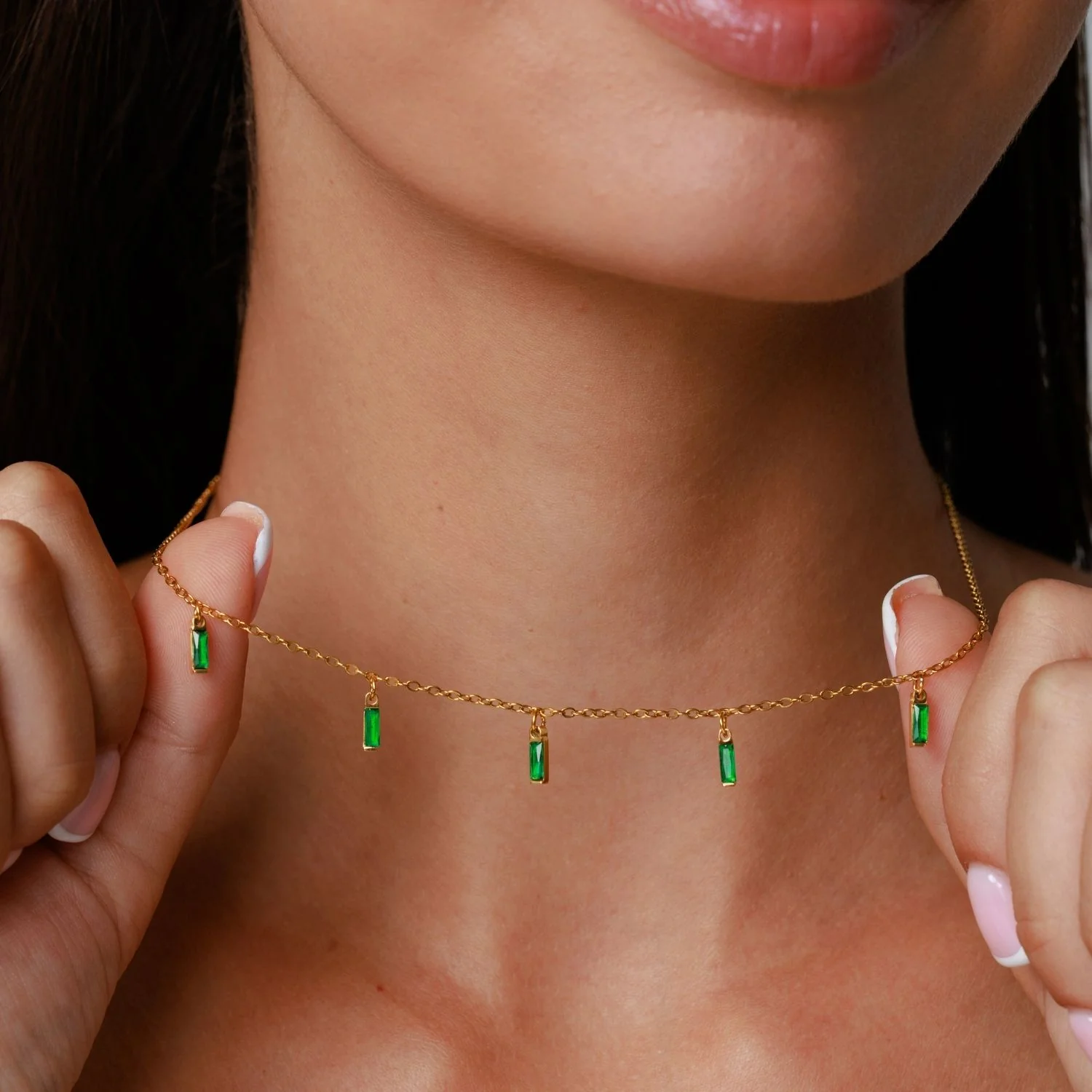 Rain of Emeralds Choker - Image 2