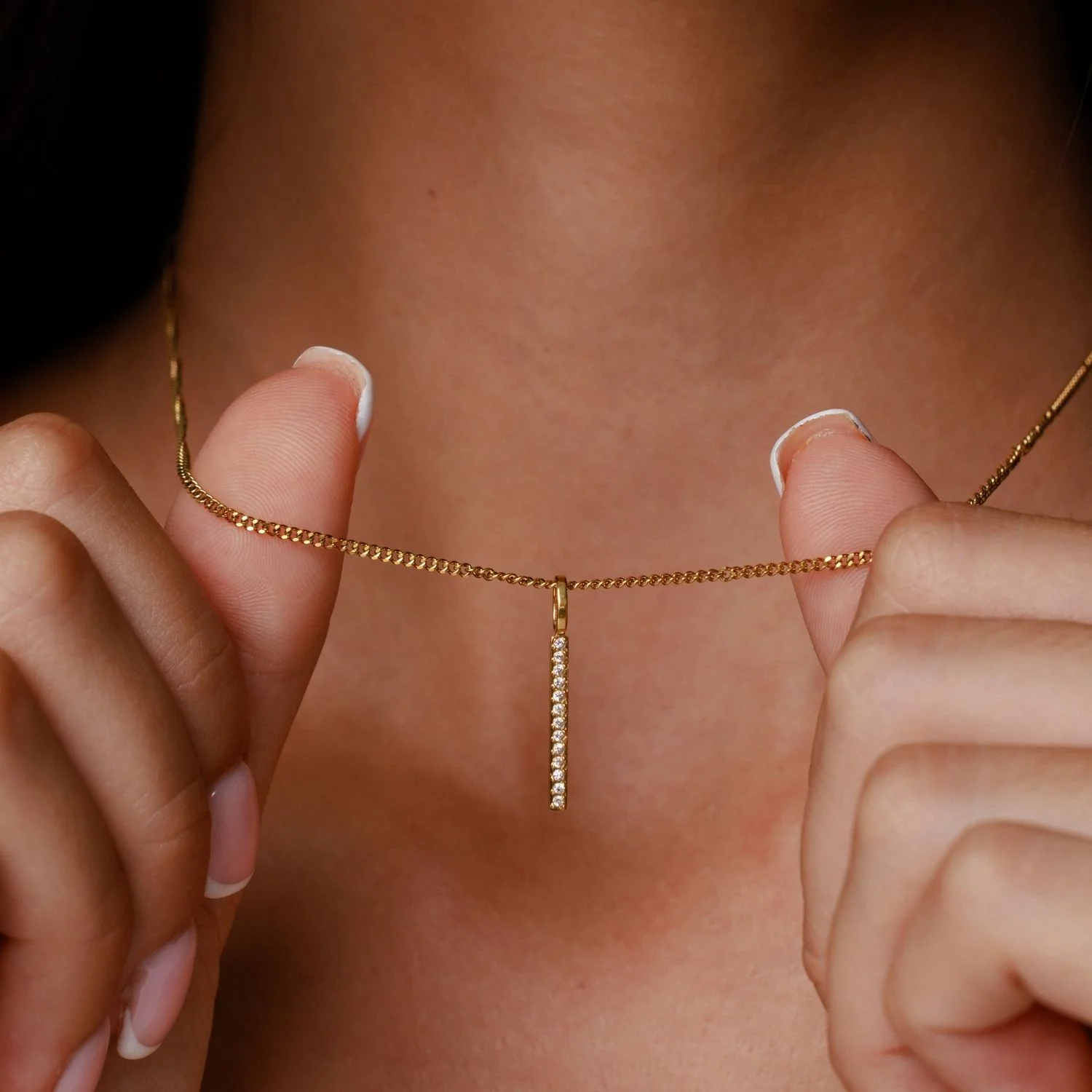 Sparkling Bar Necklace - Image 2
