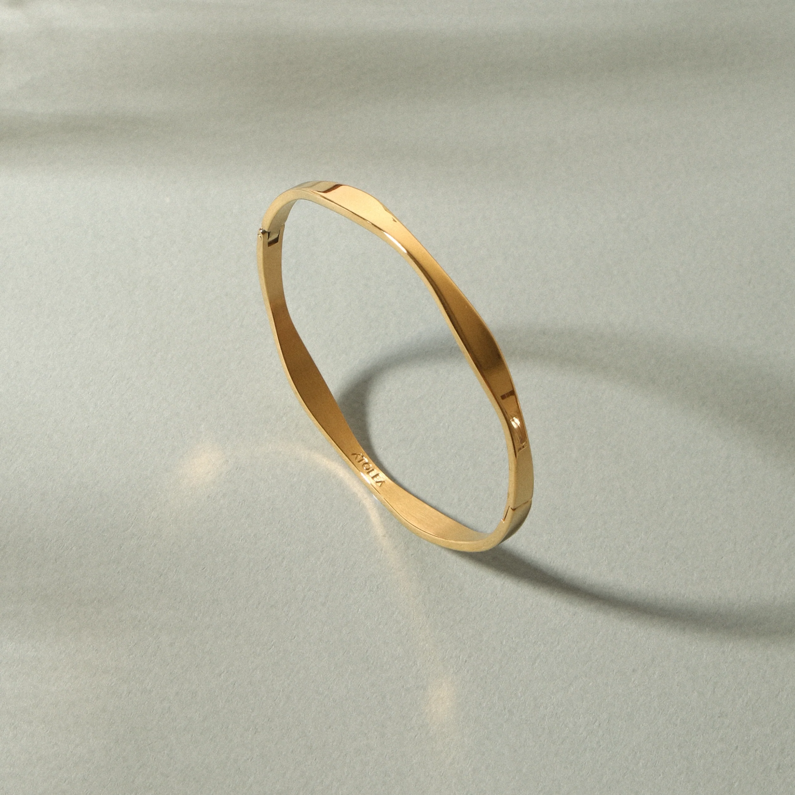 Wavy Bangle - Image 8