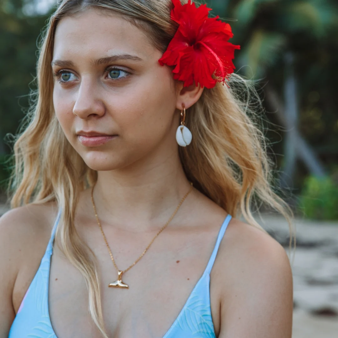 Whale Tail Necklace - Image 8