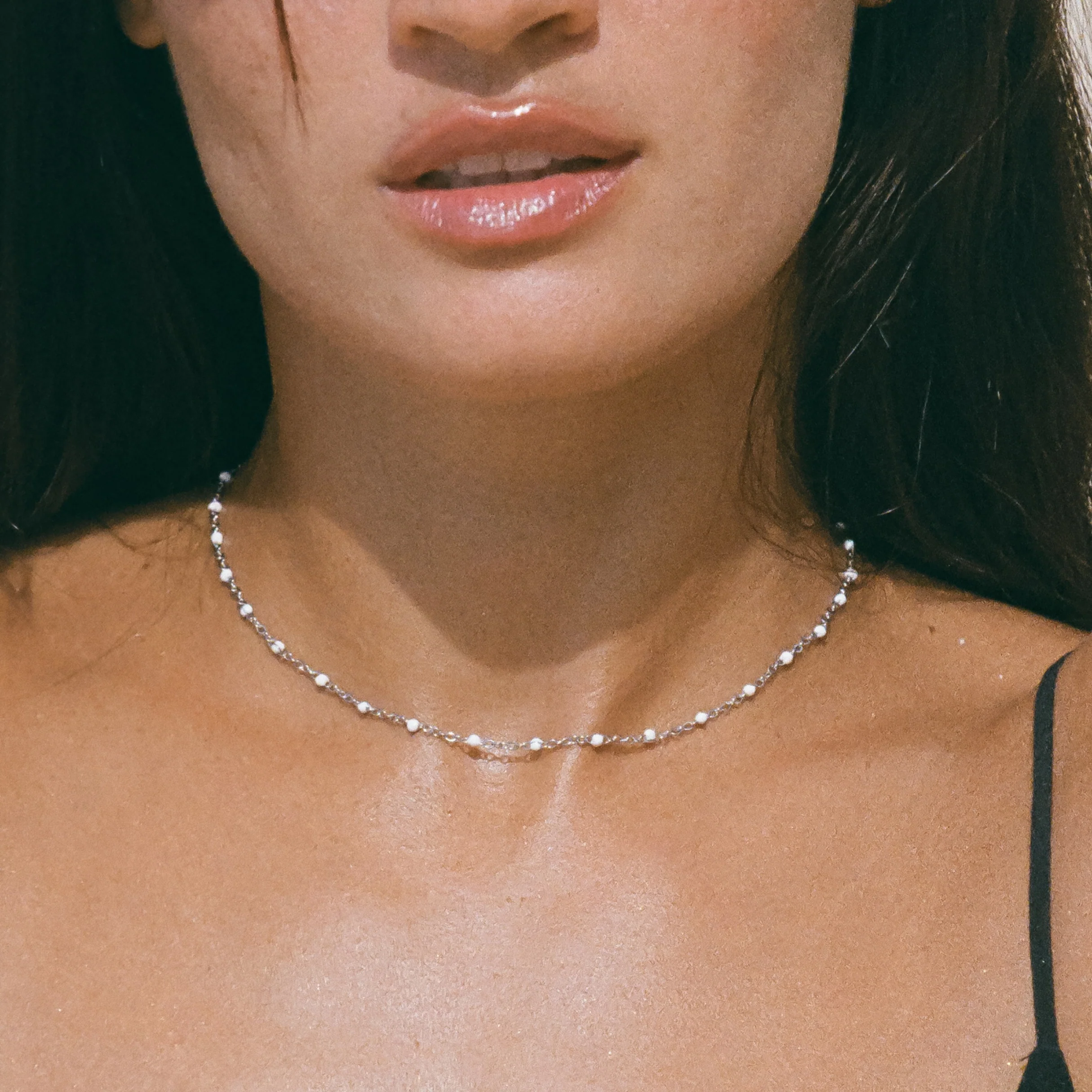 White Beaded Choker - Image 19
